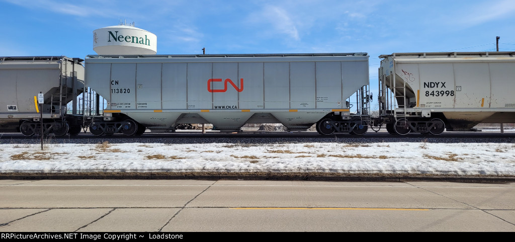 CN 113820